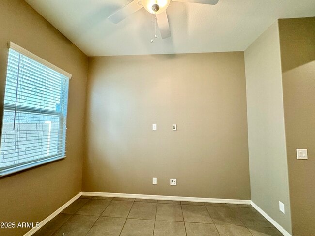 Building Photo - 2575 S Quaintance St