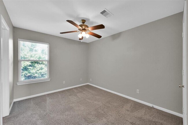 Building Photo - 187 Binnacle Ct