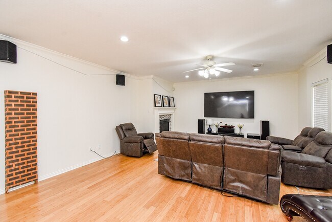 Building Photo - 5931 Turtle Beach Ln