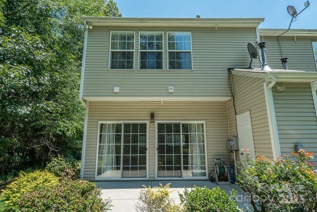 Building Photo - 6937 Rothchild Dr