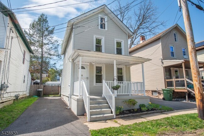 Building Photo - 108 Lafayette St