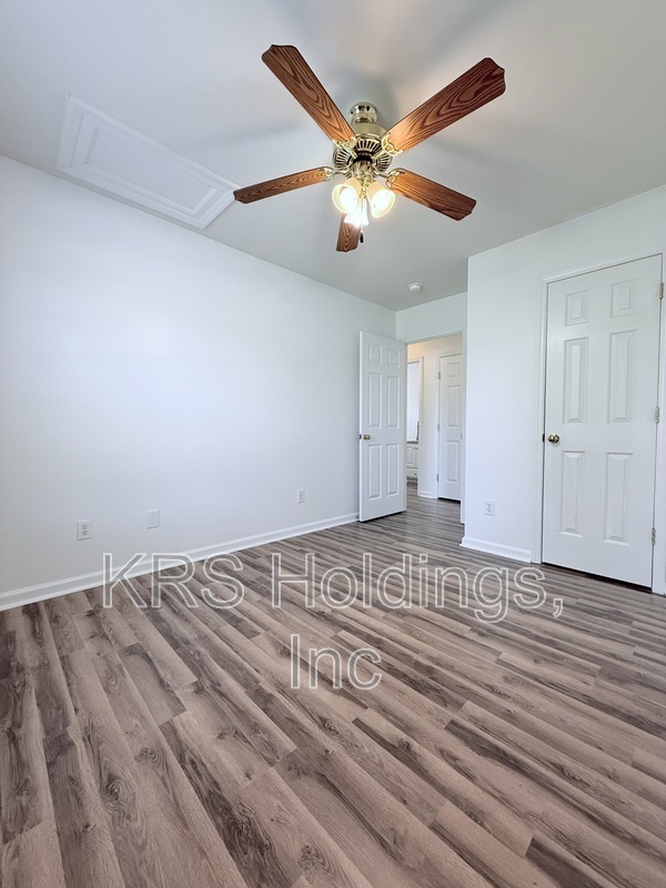 Building Photo - 6537 Eagles Crossing Dr