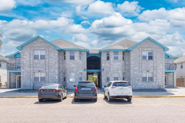 Primary Photo - 1802 Oasis Dr