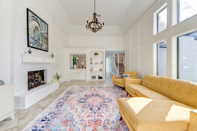 Building Photo - 1535 Hannington Dr