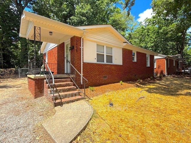Building Photo - 3905 Tillman Rd