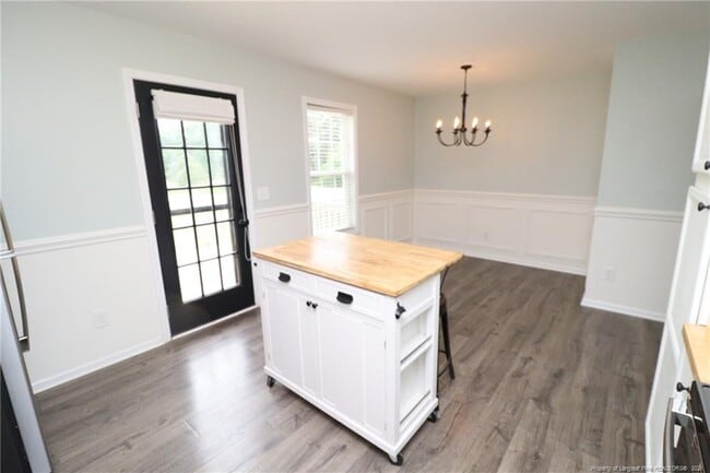 Building Photo - 1041 Parkers Ridge Dr