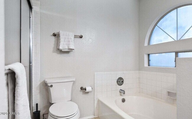 Building Photo - 7126 W Corrine Dr