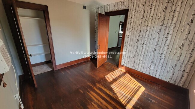 Building Photo - 360 Belford Ave