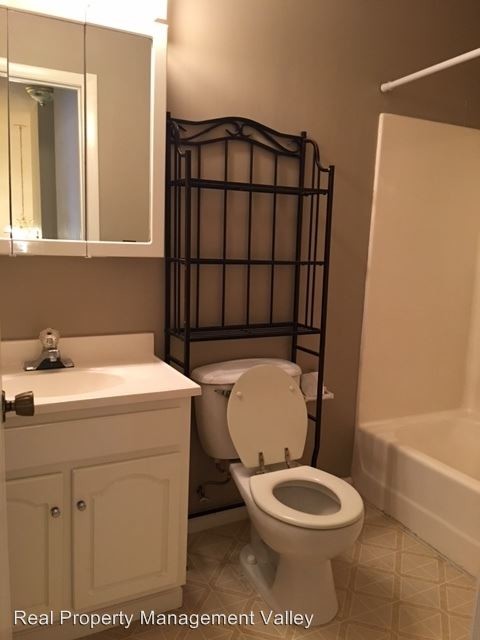 Building Photo - 3 br, 2.5 bath House - 71 Geronimo Drive