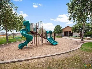 Building Photo - 201 Firefox Wy