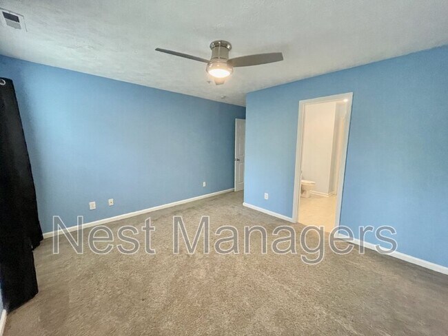 Building Photo - 350 Bubble Creek Ct
