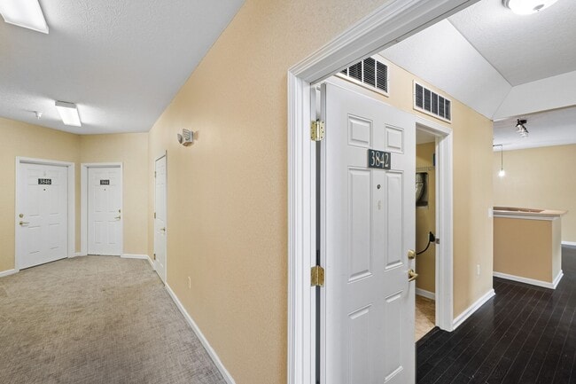 Building Photo - 3842 Carberry Dr