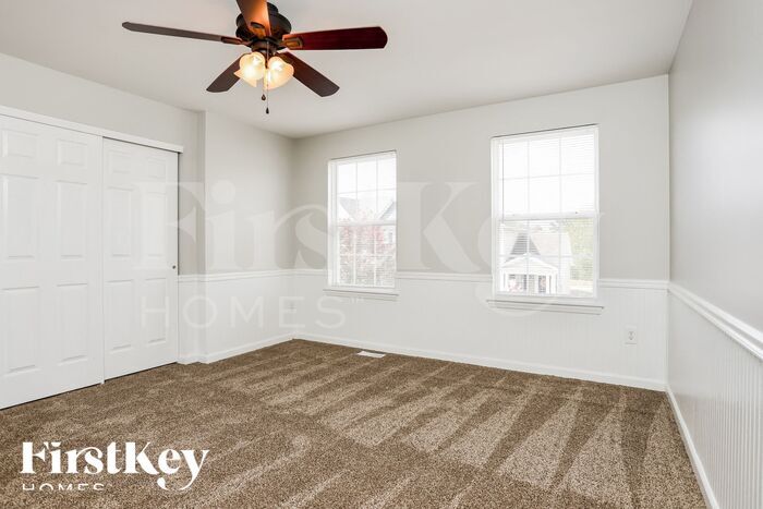 Building Photo - 1014 Glengarry Dr