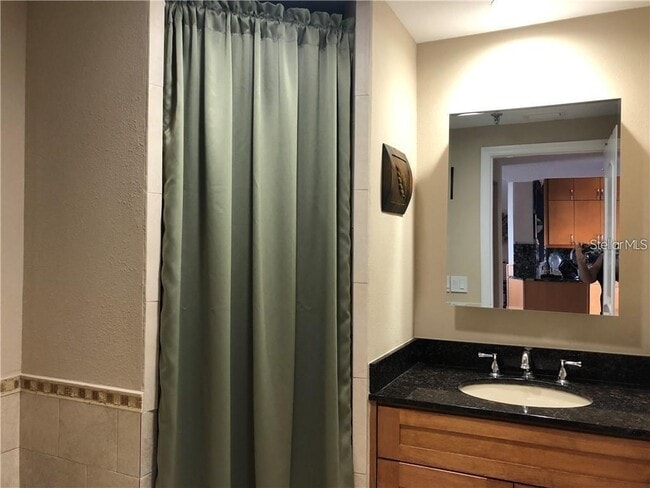 Building Photo - 7892 Sailboat Key Blvd S