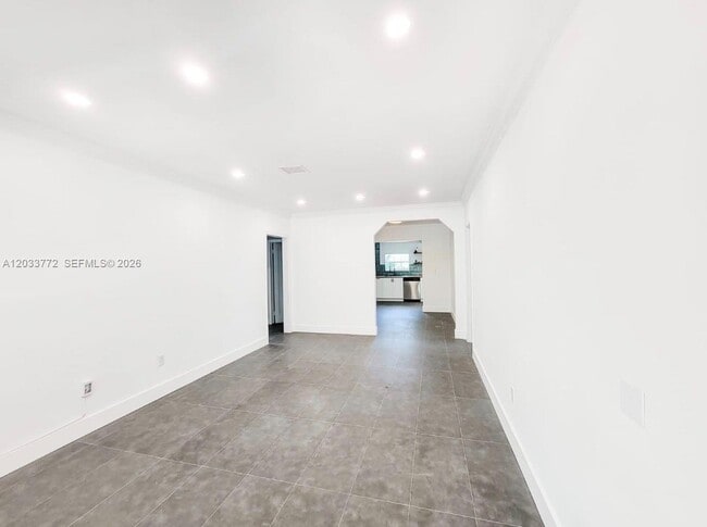 Building Photo - 3685 SW 1st Ave