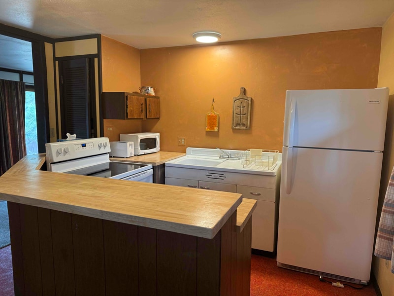 Building Photo - 420 Big Horn Dr