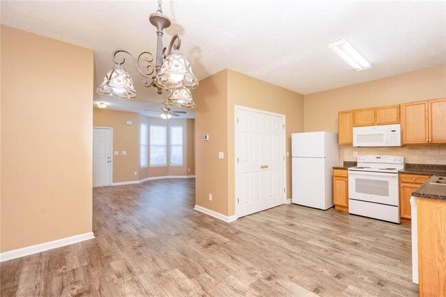 Building Photo - 102 Timber Ridge Dr