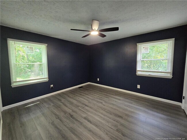 Building Photo - 1618 Hickoryridge Ct