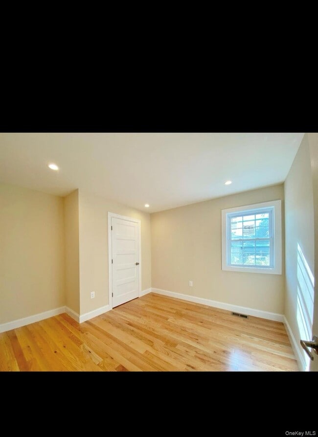 Building Photo - 114-85 177th Pl