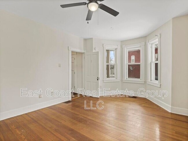 Building Photo - 1001 Pope Ave