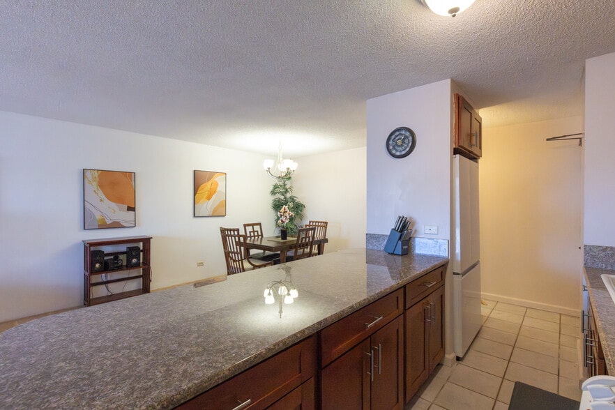 large open kitchen - 1778 Ala Moana Blvd