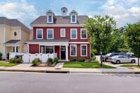 Building Photo - 406 Promenade Ln
