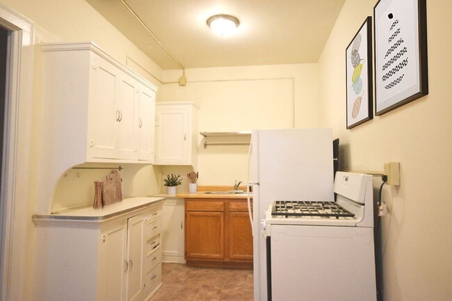 Interior Photo - 2310 Harriet Ave S