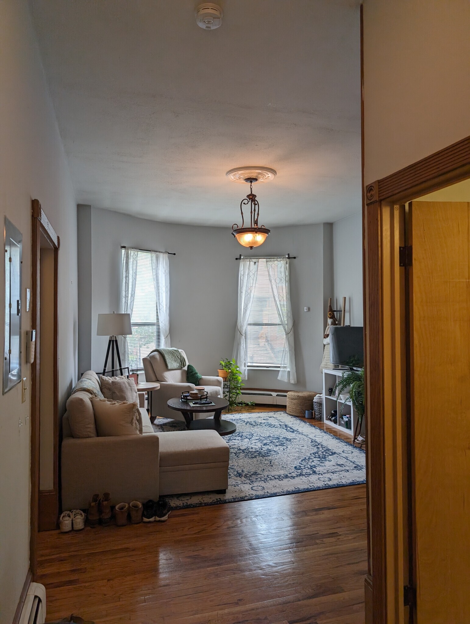 Building Photo - 91 E Brookline St