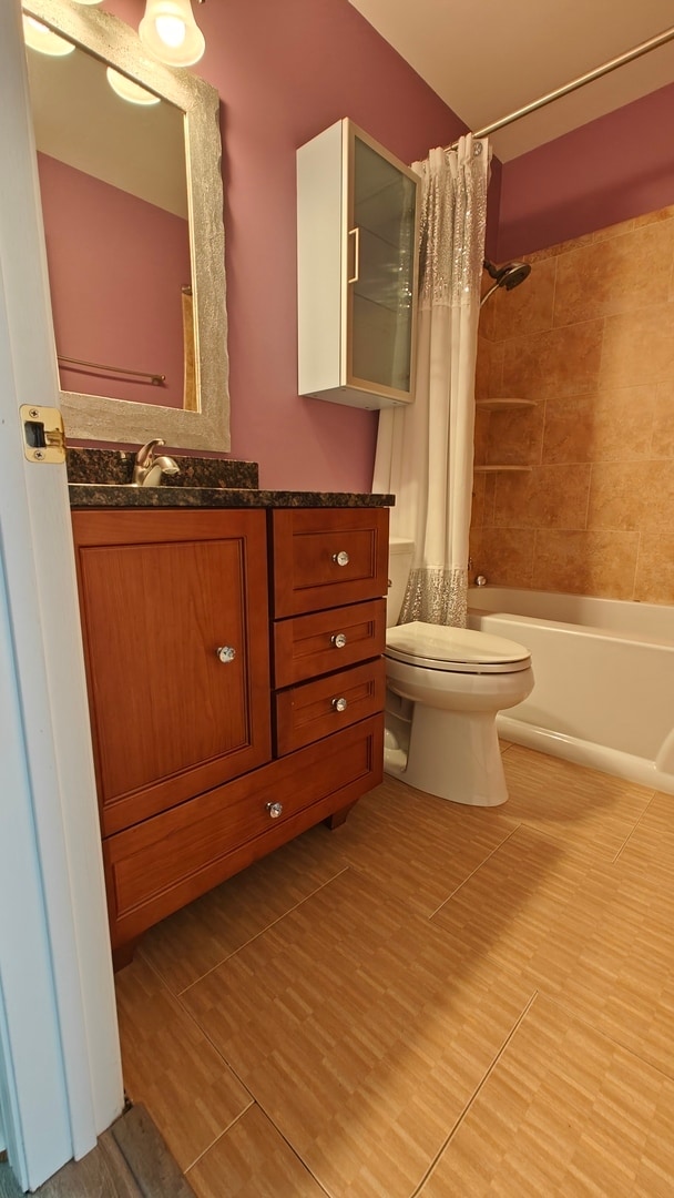 Building Photo - 1644 Orchard Ave