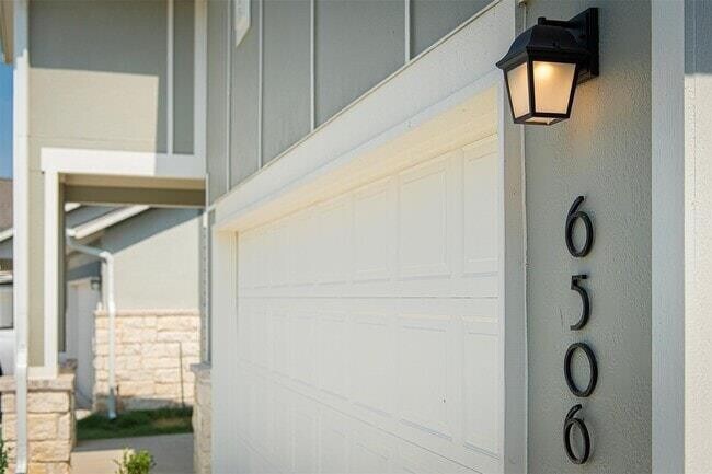 Building Photo - 6506 Marsh Ln