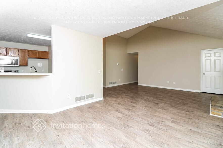 Building Photo - 5305 Keithwood Dr