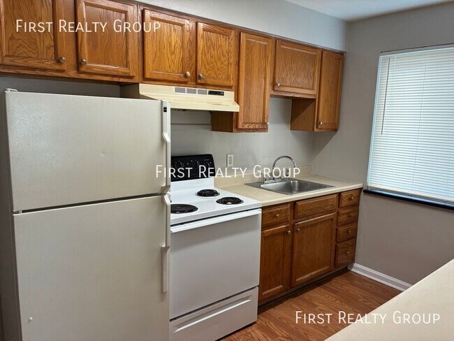 Building Photo - 3129 S. Smithville-#1