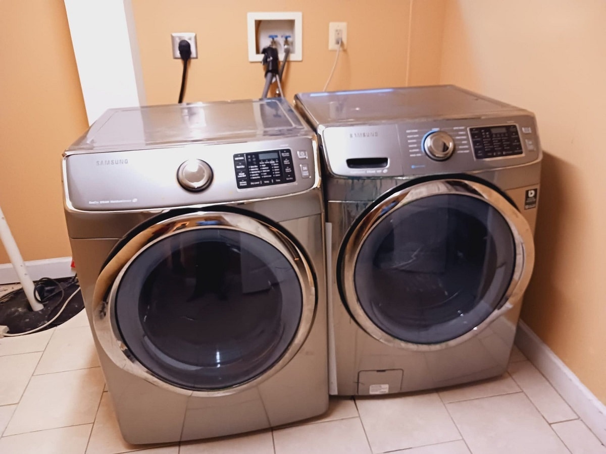 Building Photo - 2603 Hamlin St NE