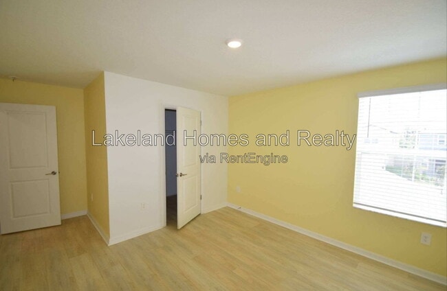 Building Photo - 4060 Radiant Mountain Dr