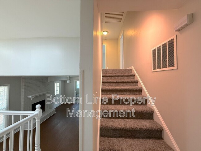 Building Photo - 7727 Ritter Dr