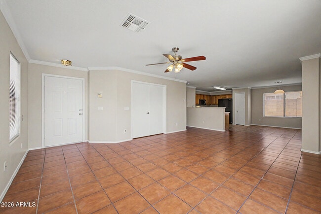 Building Photo - 8133 W Magnolia St