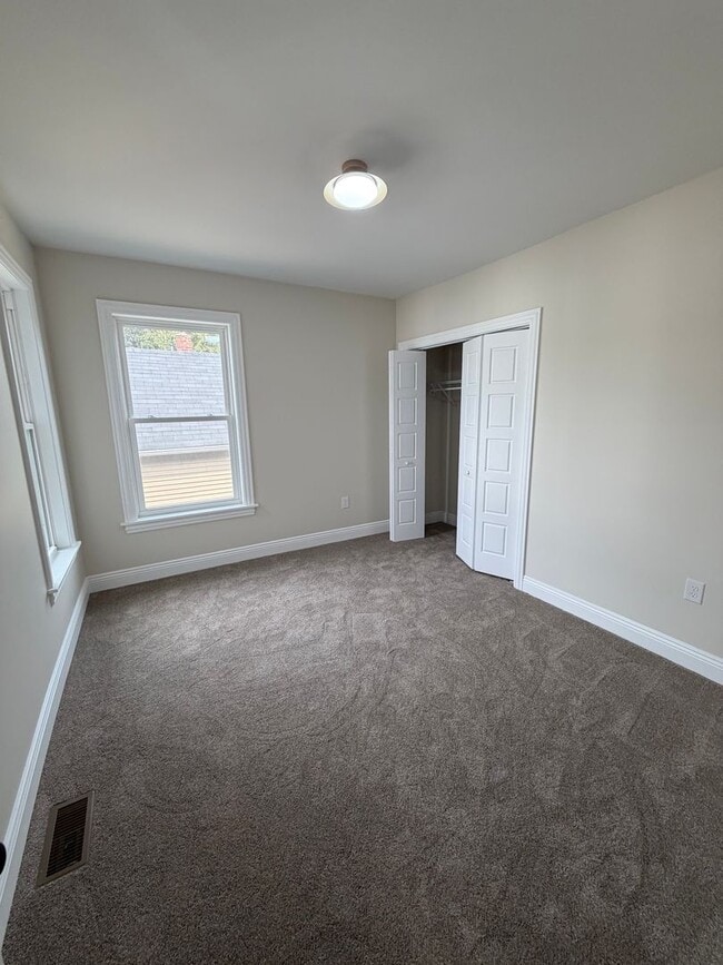 Building Photo - Beautiful Home in the Heart of Columbus