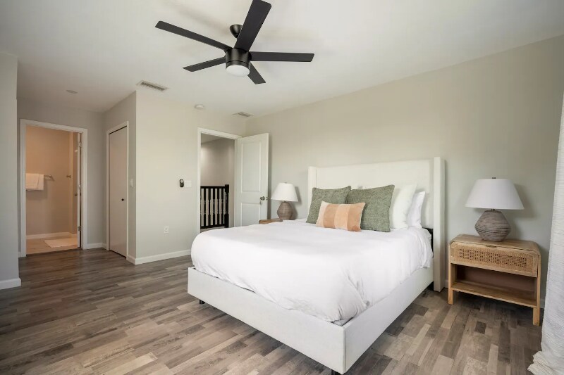 Building Photo - 7817 Tern Dr