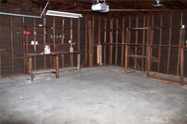 Building Photo - 9621 Central