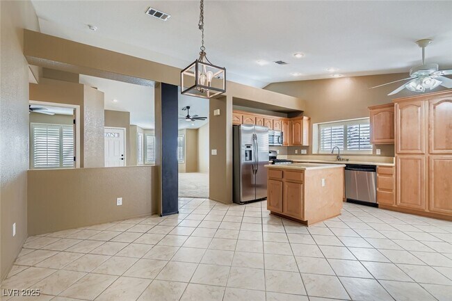 Building Photo - 8985 McLeod Dr