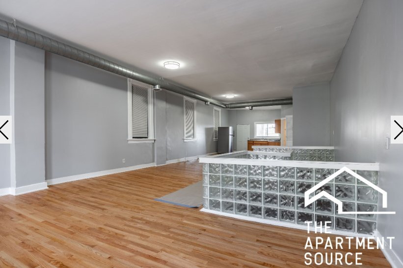 Building Photo - 1877 N Milwaukee Ave