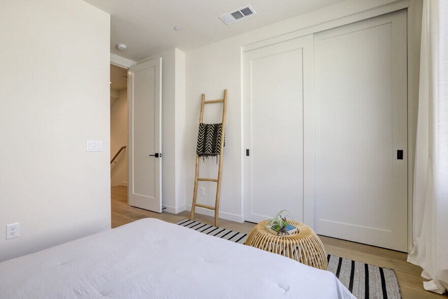 3rd Floor - 4th Bedroom with Closet - 4518 Ayla Ln