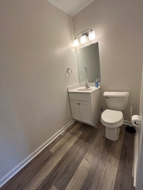 Building Photo - Free Application Fee — Refunded Upon Approval Through August 31! Available 10/1/2026 Stylish 3-Be...