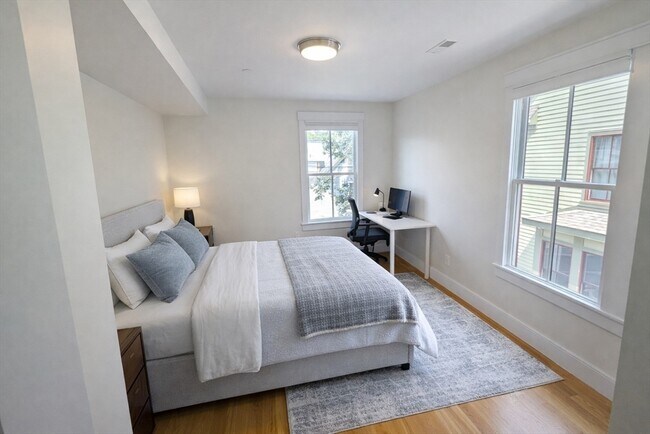 Building Photo - 27 Marcella St