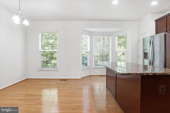 Building Photo - 4951 Chaste Tree Pl