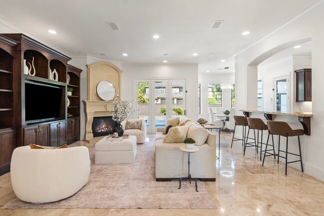 Building Photo - 4134 Bellefontaine