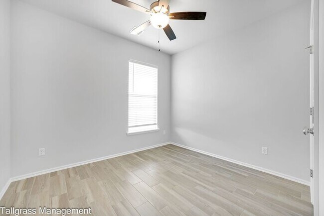 Building Photo - Enclave in Owasso: A Blend of Modern Luxury and Comfort