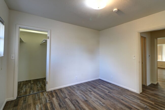 Building Photo - 311 E 200 N