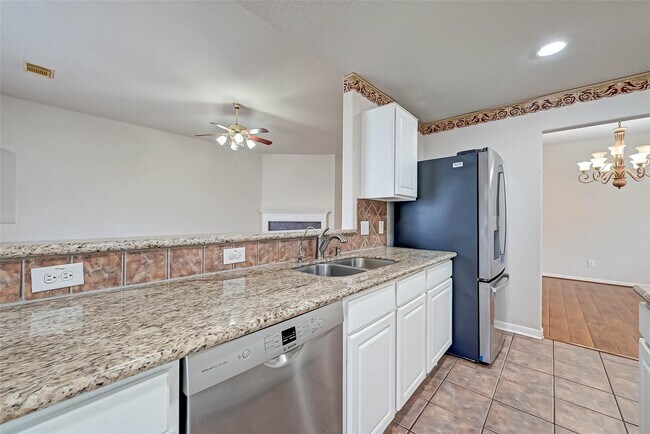 Building Photo - 3630 Winstrome Ct