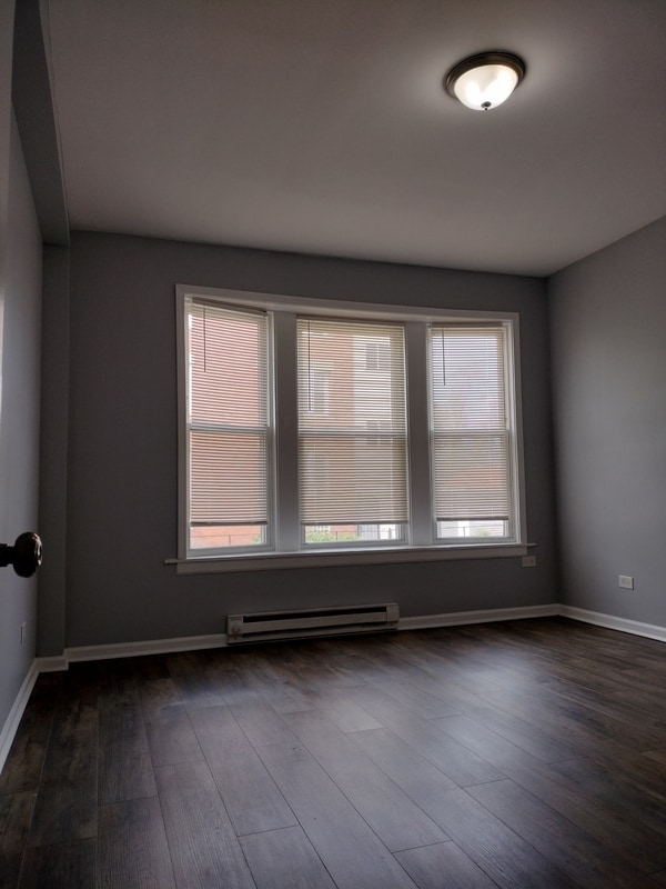 Building Photo - 6601 S Green St